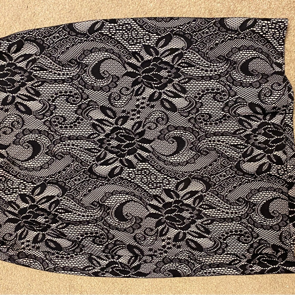 LOFT skirt NWT, size 8